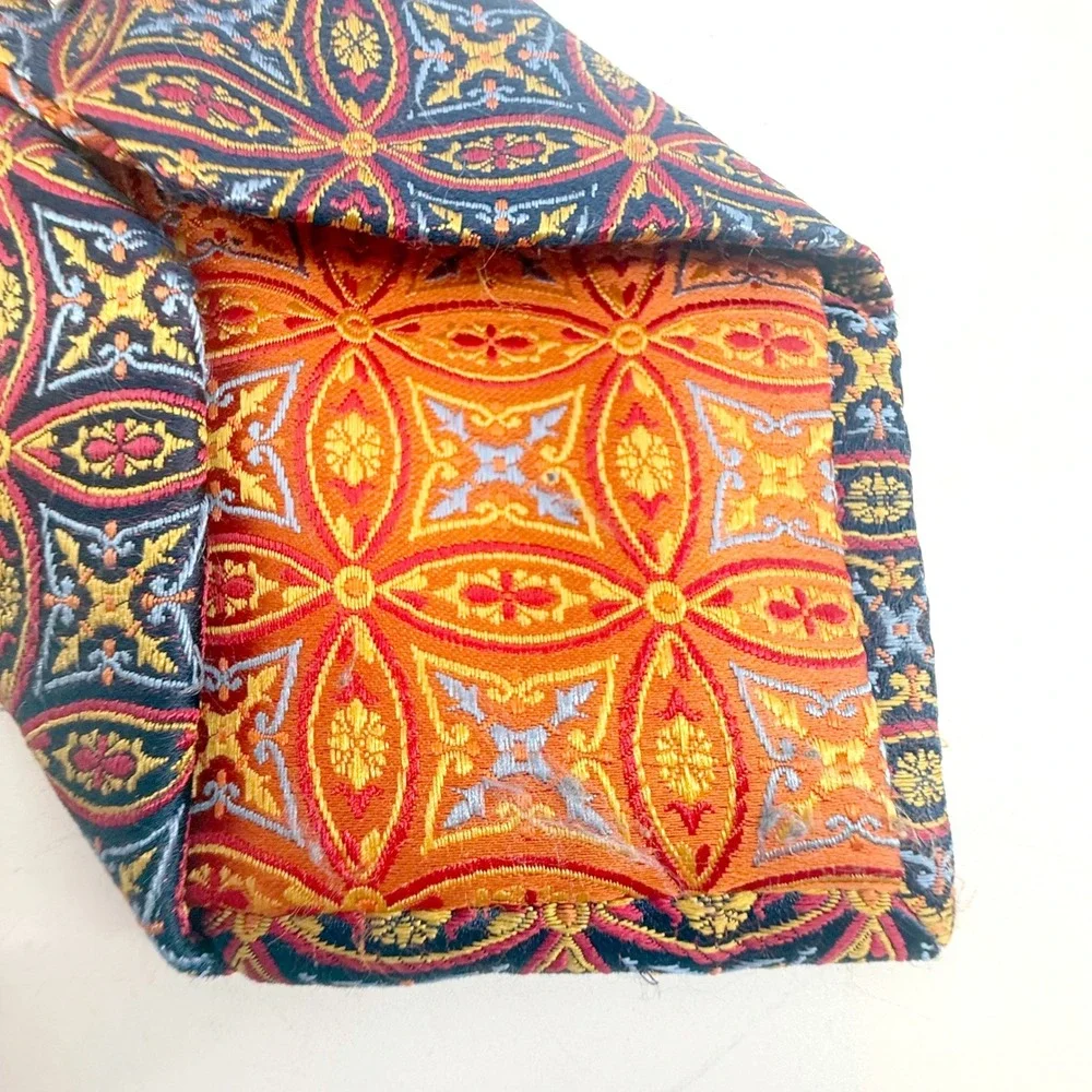 Haines & Bonner London Tie Mens OS Navy Red Gold Silk Geometric Medallion